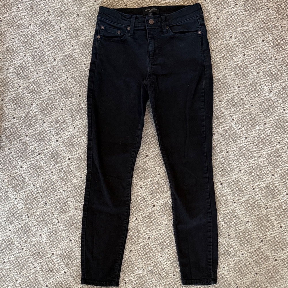 Banana Republic Sleek Black Skinny Jeans